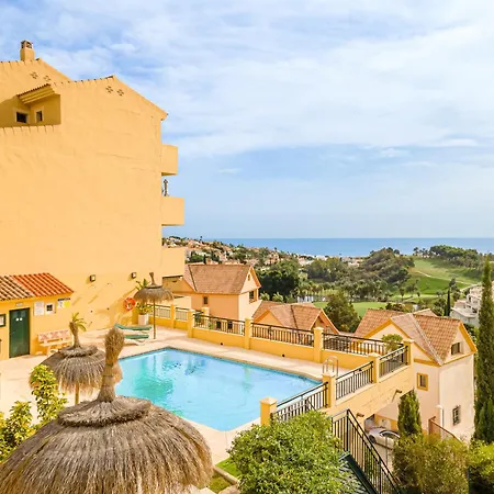 Wonderful Golf & Beach Apartment With Front Seaview And Pool Benalmádena Esterno foto